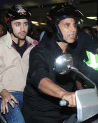 Imran Khan and Akshay Kumar return from Dubai