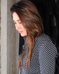 Saif Ali Khan and Kareena Kapoor Snapped at Nido