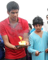 Akshay Kumar's son Aarav at Ganpati Visarjan