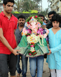 Akshay Kumar's son Aarav at Ganpati Visarjan