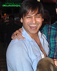 Vivek Oberoi, Indra Kumar and Aftaab Shivdasani