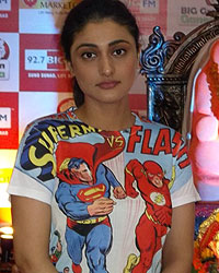 Ragini Khanna visited 92.7 Big FM's Big Green Ganesha pandal