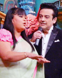 Adnan Sami with Bharti Singh during the promotion of his album 'Press Play' on Sony's 'Comedy Circus Ke Mahabali'