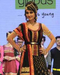 Deepika Samson walked the ramp for Fashion Store Globus