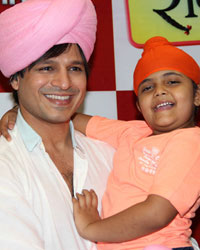 Vivek Oberoi at Promotion of TV show Raavi at big fm