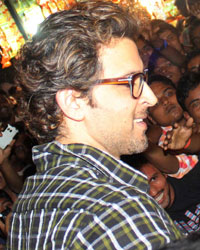 Hrithik Roshan Visits 'Gaiety Galaxy' Cinema