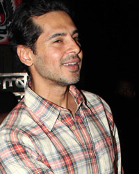 Dino Morea Snapped Celebrating His Birthday