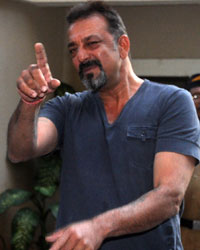 Sanjay Dutt released on parole