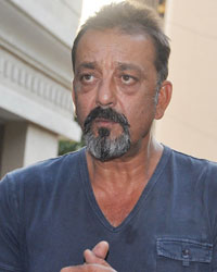 Sanjay Dutt released on parole