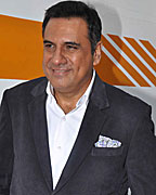 Boman Irani promotes 'Jolly LLB' on the sets of 'Nach Balliye'