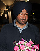 Malkit Singh snapped at airport