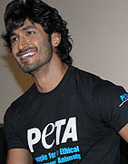 Vidyut Jammwal unveiled new ad for PETA