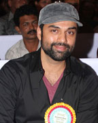 Abhay Deol at clara's college of commerce launch