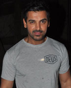 John Abraham on the sets of Badey Achey Lagate Hai to promote Shoot Out at Wadala