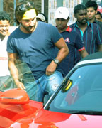 Saif Ali khan on the sets of Extra Innings T20 IPL 2013