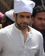 Tushaar Kapoor visited haji ali dargah