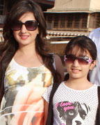 Amy Billimoria steps out with her daughter Ariyanne on Mother's Day