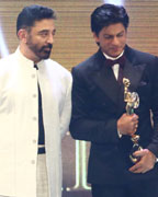 Kamal Hassan and Shahrukh Khan during Vijay Awards in Chennai