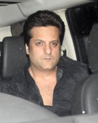 Fardeen Khan visited Sanjay Dutt house