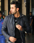 Ranbir Kapoor Snapped at airport