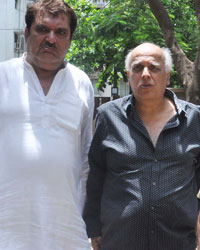 Raza Murad and Mahesh Bhatt visited Jiah Khan family