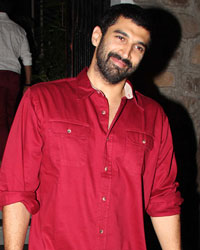 Aditya Roy Kapur snapped in Bandra