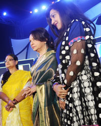 Asha Bhosle, Annu Kapoor