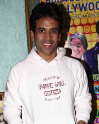 Tusshar Kapoor rehearses for International show Bula Desi Bollywood