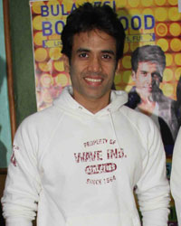 Tusshar Kapoor rehearses for International show Bula Desi Bollywood