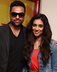 Abhay Deol and Preeti Desai promote One by Two at Radio Mirchi