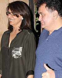 Neetu and Rishi Kapoor snapped at Bandra at their residence