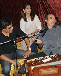 Sonu Nigam, Suresh Wadkar with Bina and Talat Aziz perform for Music Mania's upcoming musical extravaganza