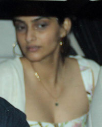 Sonam Kapoor snapped at Hakkasan Resturant Mumbai