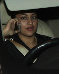 Sonakshi Sinha snapped at Juhu