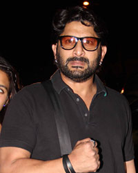 Arshad Warsi snapped at Olive Bandra