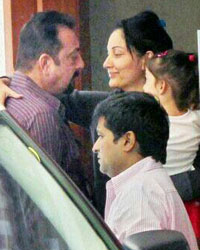 Sanjay Dutt leaves for jail