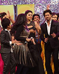 Shah Rukh Khan receives international icon of Indian cinema award