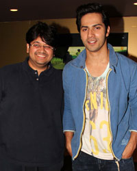 Varun Dhawan meet his fans at pvr juhu