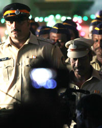 Ajay Devgn snapped shooting for Singham 2 at mahim dargah