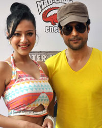 Rajeev Khandelwal and Madalsa Sharma came to Waterkingdom to promote Samrat and Co