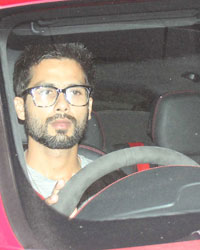 Shahid Kapoor snapped at Hakkason, Bandra