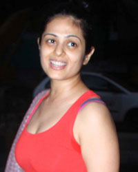 Anjana Sukhani snapped coming out of yoga Classes