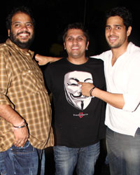 Mohit Suri and Siddharth Malhotra Snapped at Raveena Tandon House