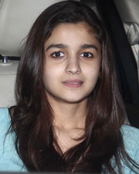 Alia Bhatt snapped at Sunny Super Sound, Juhu