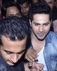 Varun Dhawan and Alia Bhatt promote 'Humpty Sharma Ki Dulhania' at H R College