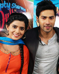 Varun Dhawan and Alia Bhatt on the sets of serial 'Nadaaniyaan'