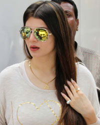 Kainaat Arora at Filmistan Studio