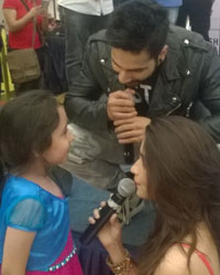 Varun Dhawan and Alia Bhatt in Pune to promote Humpty Sharma Ki Dulhania