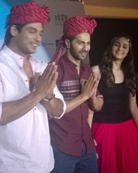 Sidharth Shukla, Varun Dhawan and Alia Bhatt promote Humpty Sharma Ki Dulhania in Jaipur