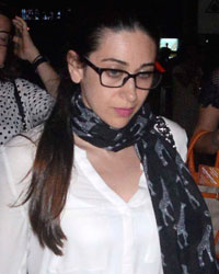 Karishma Kapoor snapped ar Airport